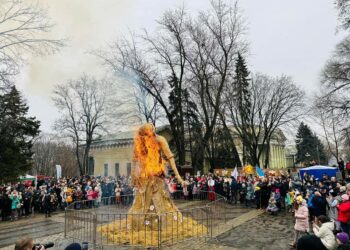 У парку Шевченка відсвяткували Колодія