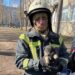 Хвилинка доброти: у Покрові рятувальники звільнили з пастки цуцика