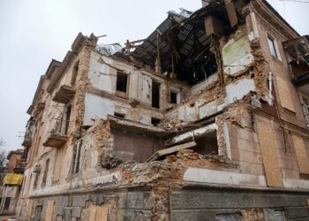 Визначено розмір допомоги постраждалим від ракетного удару по багатоповерхівці у Кривому Розі