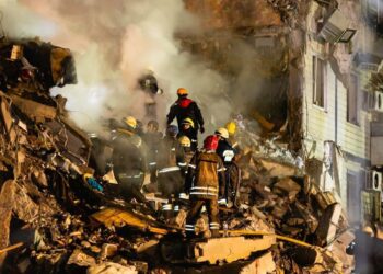Стало відомо, що буде з багатоповерхівкою на Перемозі, в яку у січні влучила ракета