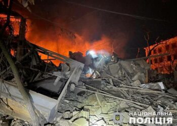 Ворожа ракета вдарила по будинку у Краматорську: є загиблі та поранені