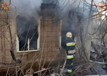 На пожежі у Кам’янському загинула жінка