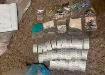 У наркокур’єра з Дніпра поліцейські вилучили психотропів на 700 тисяч гривень 