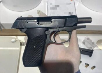 У Дніпрі затримали зловмисника, який скоїв розбійний напад на співробітників магазина