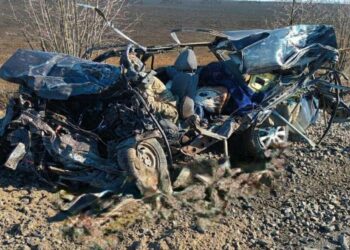 Смертельна аварія на трасі до Дніпра: від легковика залишився самий брухт