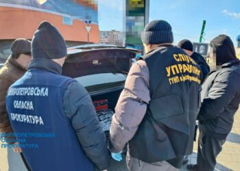 Затримано криворіжця, який переправляв “ухилянтів” через кордон у якості волонтерів
