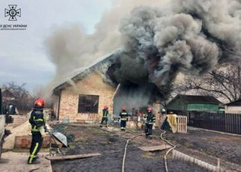 У Новомосковську пожежа забрала життя власника будинку