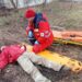 Нещасний випадок у Новомосковському районі: у лікарні рятують 39-річного чоловіка, який впав з даху та зламав хребет