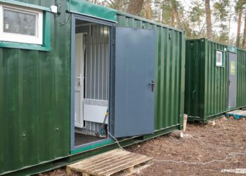 Підрозділам двох бригад Сухопутних військ передали мобільні лазне-пральні комплекси