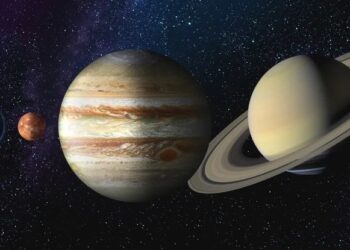 Рідкісна космічна подія: 5 планет вишикуються на небі
