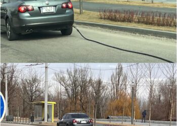 У Дніпрі на Набережній Перемоги помітили автівку, яка «заправлялася на ходу» 