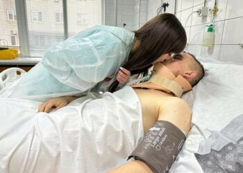 У лікарні Мечникова сьогодні одружаться поранений боєць та його кохана