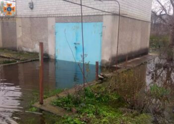 Надзвичайники оприлюднили фото підтоплень у Дніпропетровській області