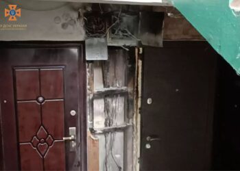 У Кривому Розі на пожежі врятували трьох дітей та літню жінку