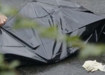 У Дніпрі посеред вулиці знайдено труп чоловіка