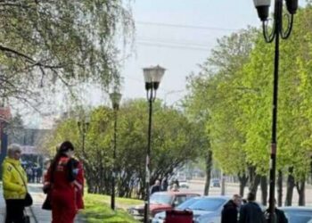 У Кривому Розі посеред проспекту помер чоловік