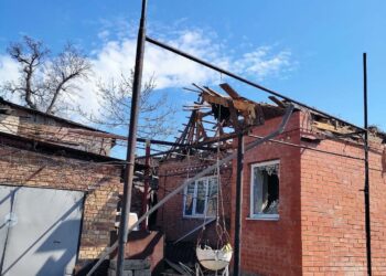 Вранці окупанти атакували Нікополь з БпЛА: є поранений