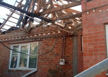 Прокуратура розслідує ворожу атаку безпілотниками Нікополя