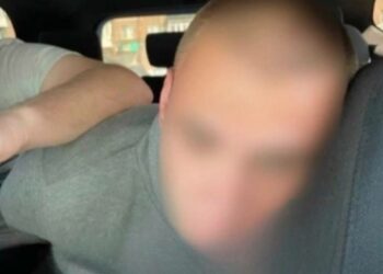У Дніпрі затримали молодика, який всадив ніж у живіт неповнолітньому хлопцю