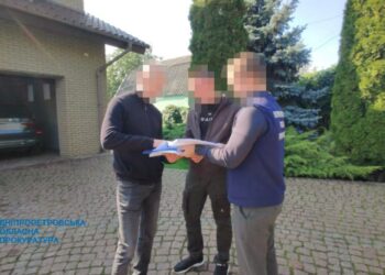 Судитимуть мера Апостолового, його дружину та співучасників, які вкрали мільйони гривень з бюджету області
