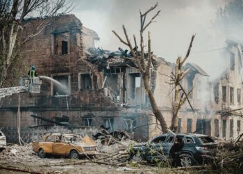 Двічі за добу ворог атакував місто 8 ракетами різного калібру