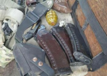 На Дніпропетровщині на блокпосту службовий собака знайшов в автівці зброю