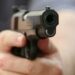 У Дніпрі 18-річний хлопець вистрелив з пістолета у свою дівчину: що відомо