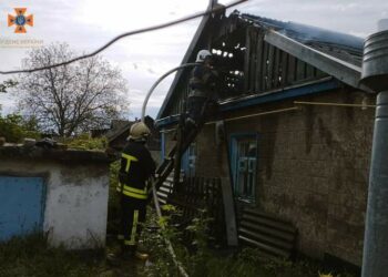 На пожежі у Синельніківському районі постраждав чоловік