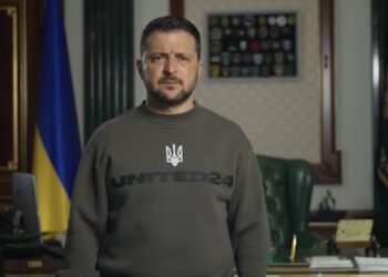 «Світ повинен бачити, що вільний народ здатен захистити свободу від загарбників»: звернення президента Володимира Зеленського