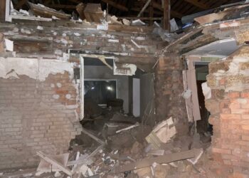 Поліція показала нові фото з обстріляної Нікопольщини