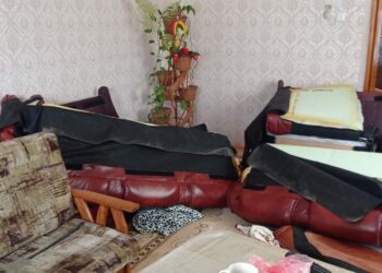 Мешканець Новомосковська затримав у своєму будинку грабіжника