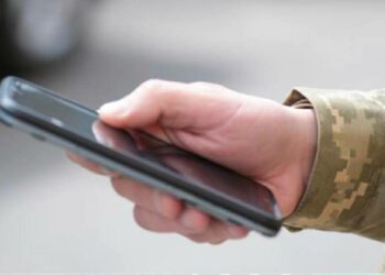 У Дніпрі шахраї пограбували військового