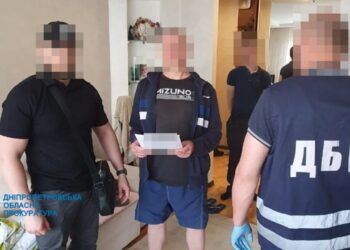 Митники Дніпропетровщини попалися на махінаціях із розмитнення метилового спирту