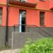 У Дніпрі затримали 33-річного грабіжника, який напав на чоловіка у підʼїзді
