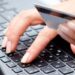 У Жовтих Водах 17-річна шахрайка продавала неіснуючі товари