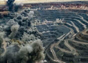 У Кривому Розі буде гучно через планові вибухи