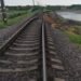 Поблизу Нікополя просіла ціла ділянка із залізничним полотном: як курсують поїзди