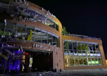 Вночі ворог атакував “Калібрами” Одесу: троє загиблих та 13 поранених