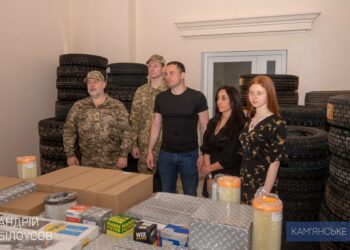 Міськрада Кам’янського передала батальйону ТРО важливий вантаж