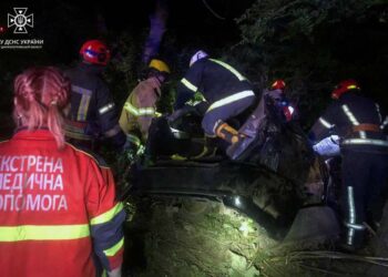 Смертельна ДТП у Дніпрі: загинула 20-річна пасажирка