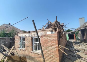 Сьогодні окупанти знову обстріляли Нікополь