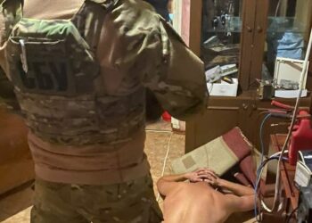 У Дніпрі ліквідували наркоугруповання, яке діяло «під дахом» місцевих правоохоронців