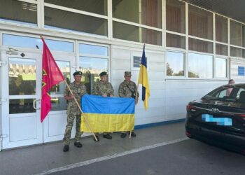 Наші вдома: Україна повернула трьох військовополонених з Угорщини