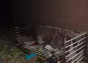 У Кривому Розі обвалився балкон з людьми
