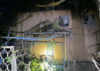 Вночі окупанти вгатили по двох районах Дніпропетровщини, є поранений