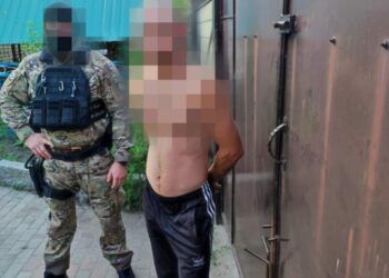 У Новомосковському районі грабіжник підірвав банкомат