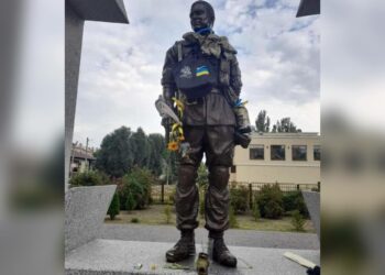 У Новомосковську вандали осквернили меморіал Героям-Захисникам