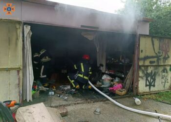 У Вільногірську на пожежі постраждав чоловік