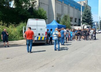 Поліція Дніпра зареєструвала 63 заяви про пошкодження майна внаслідок ракетної атаки