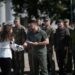 Двоє 14-річних дівчат з Дніпропетровщини вчора отримали паспорти з рук президента